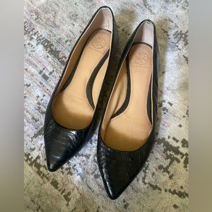 Black Tory Burch flats